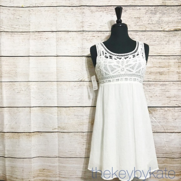 Flying Tomato Dresses & Skirts - NWT Flying Tomato Lacy Top White Dress